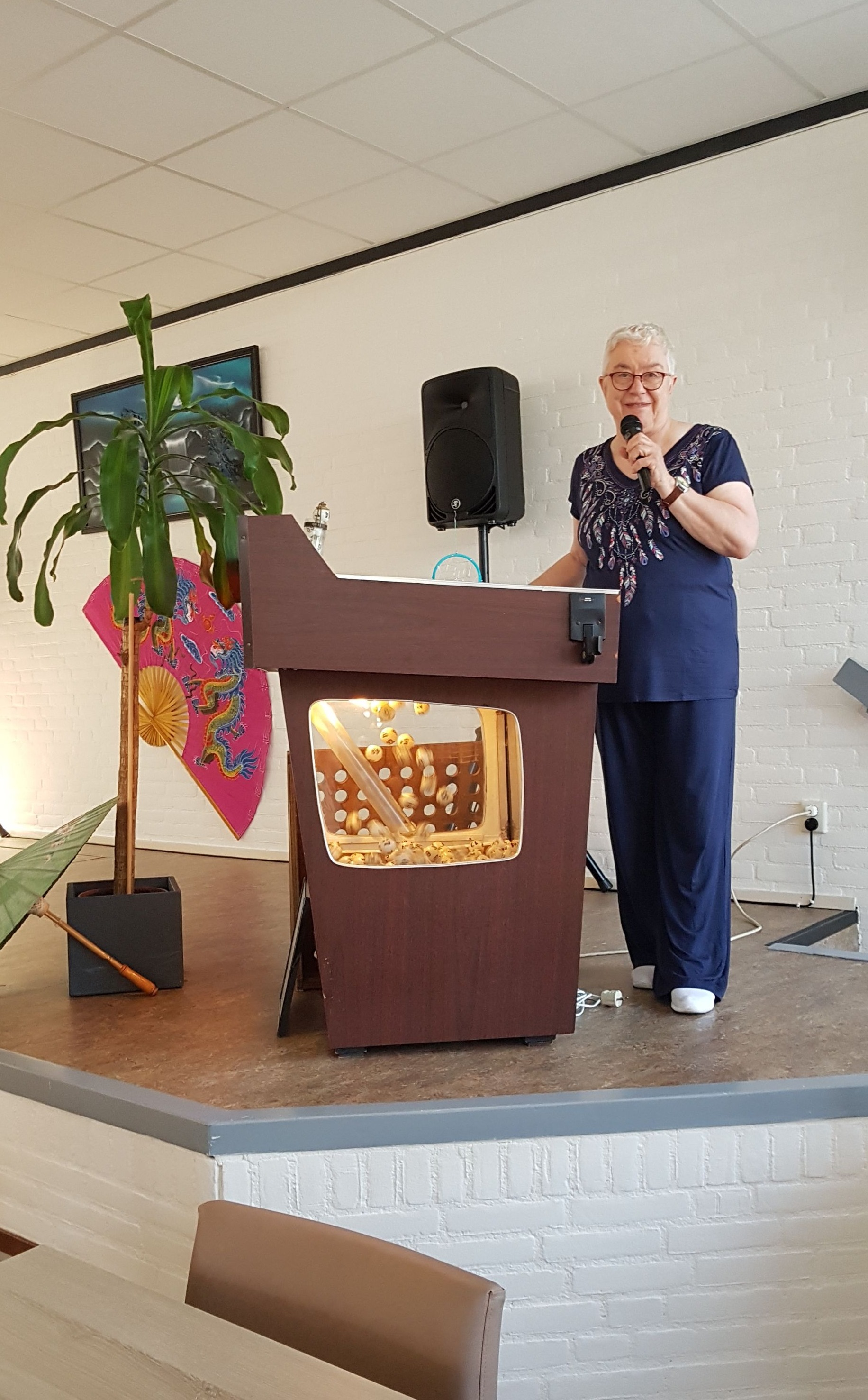 Vrijwilligers runnen samen de soos 2